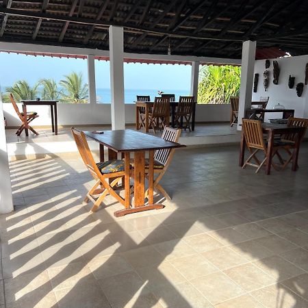 Villa Des Pecheurs Beach Hotel Cap Skirring Exterior photo